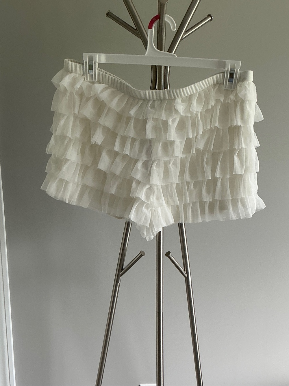 Shorts - White Ruffle Tiered High-Waist Shorts